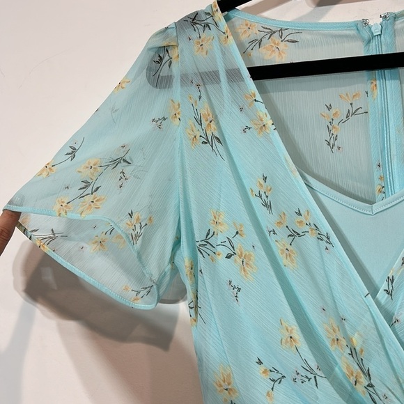Calvin Klein Tiered Floral Pale Aqua Chiffon Boho midi  Dress size 6 women’s new - Picture 4 of 8